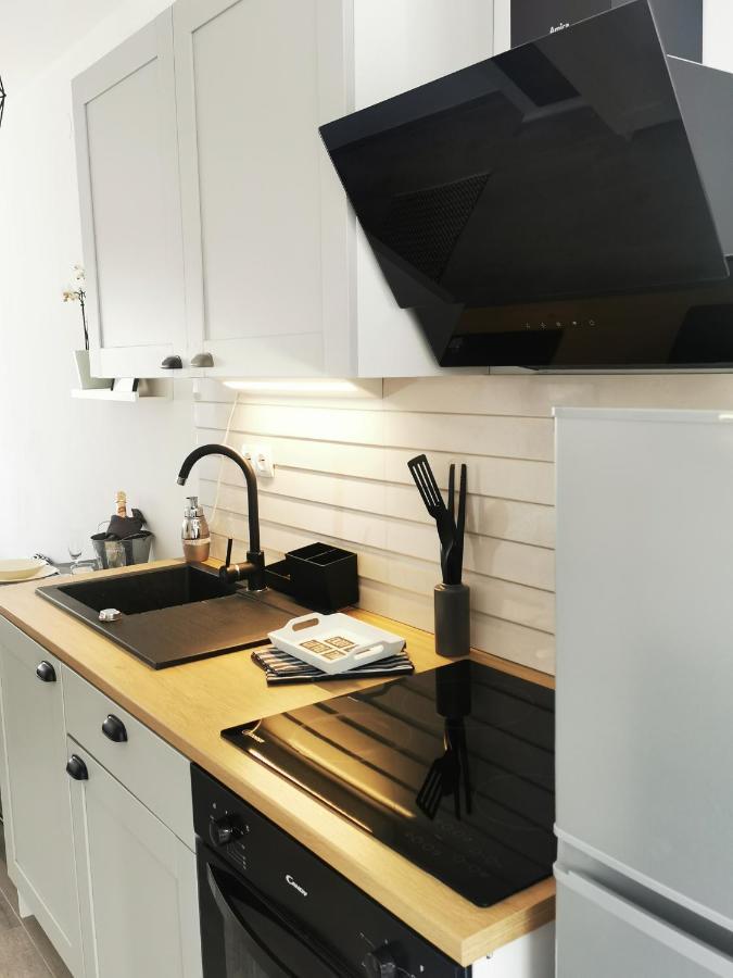 Apartment4Two - Studioapartment Vir Εξωτερικό φωτογραφία